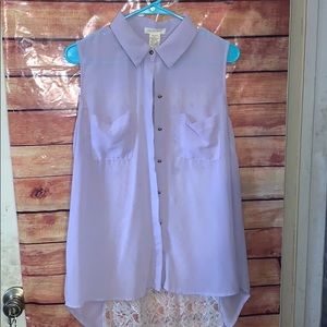 Sleeveless see thru blouse